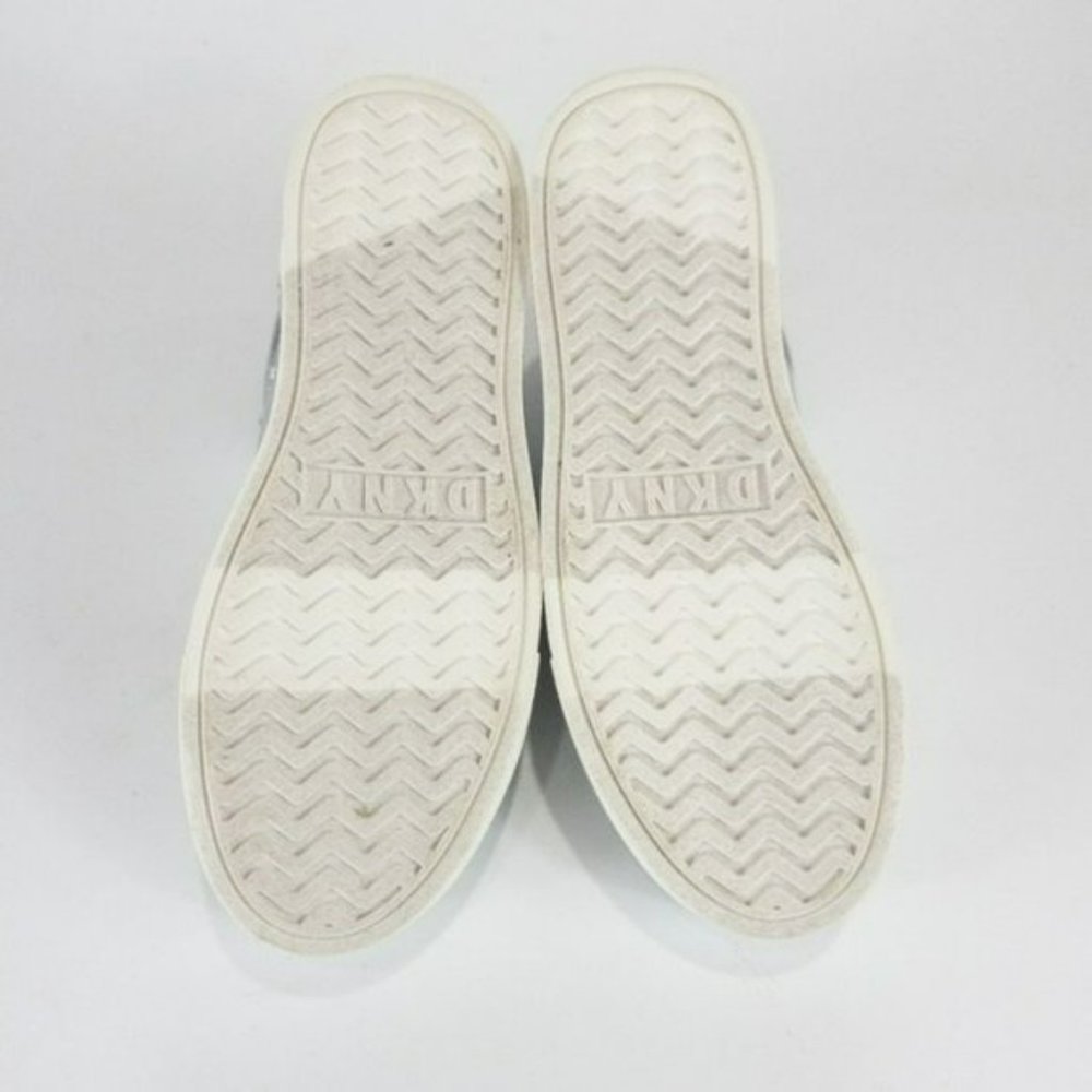 DKNY Girls Silver Heart Sneakers -13 - Picture 4 of 4